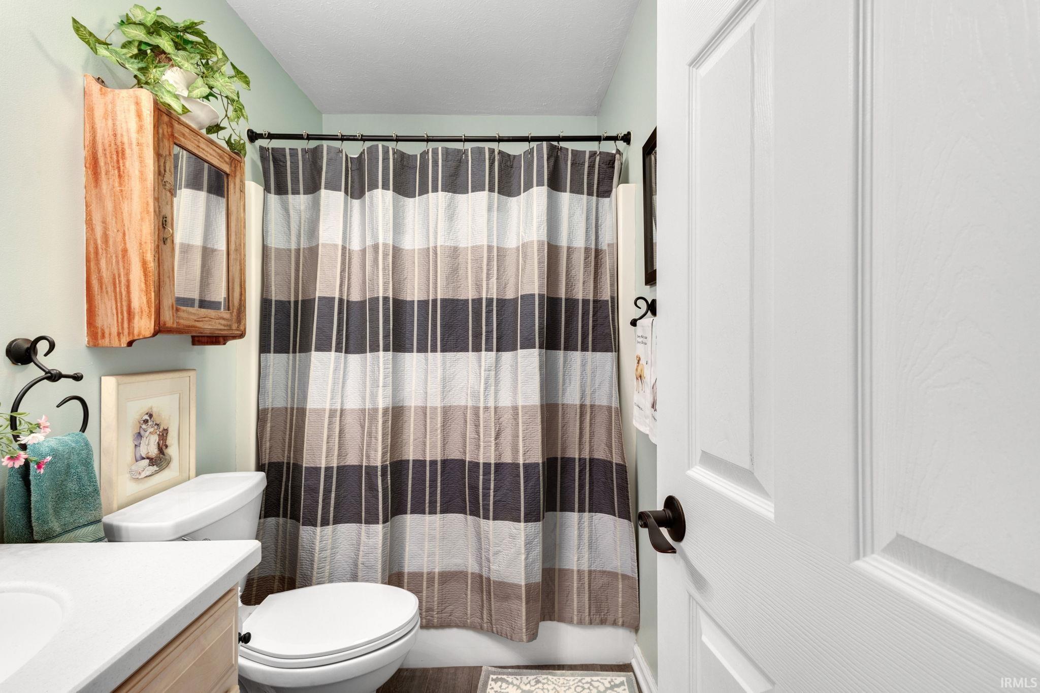 1006 Hidden Meadow Lane Middlebury IN 46540