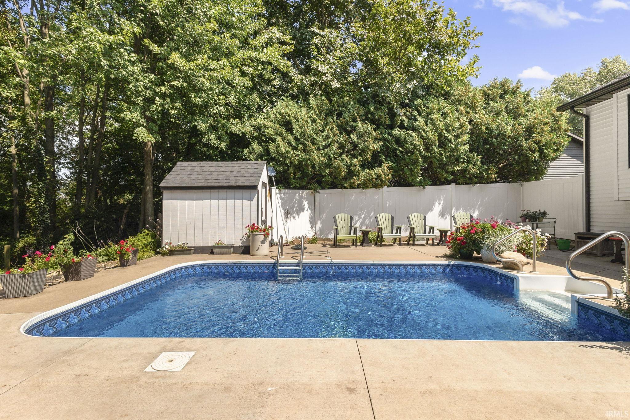 1006 Hidden Meadow Lane Middlebury IN 46540