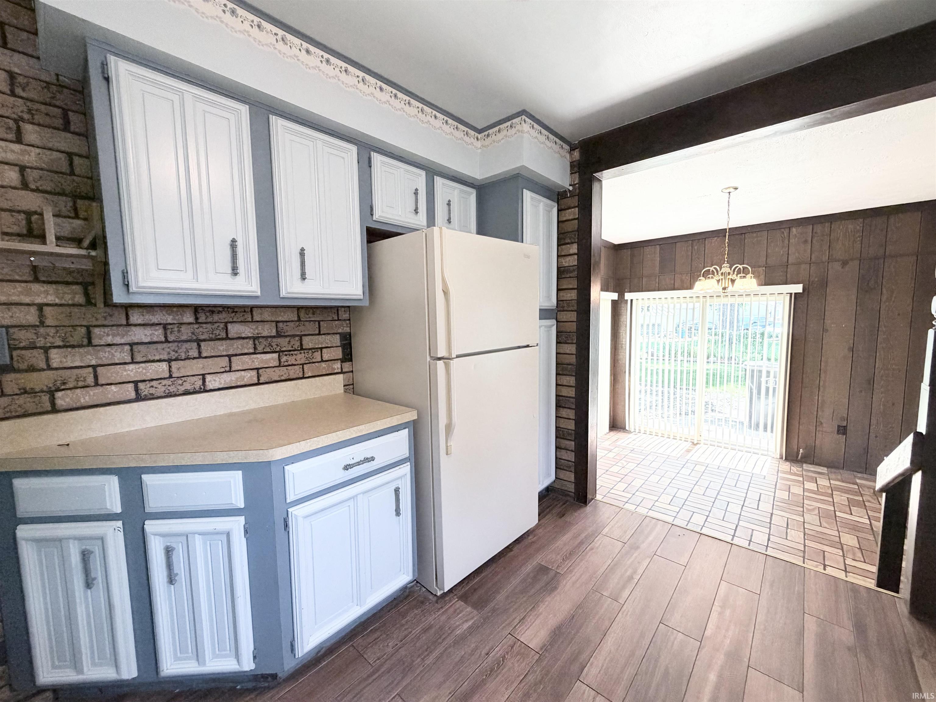 4528 W Linden Avenue South Bend IN 46619