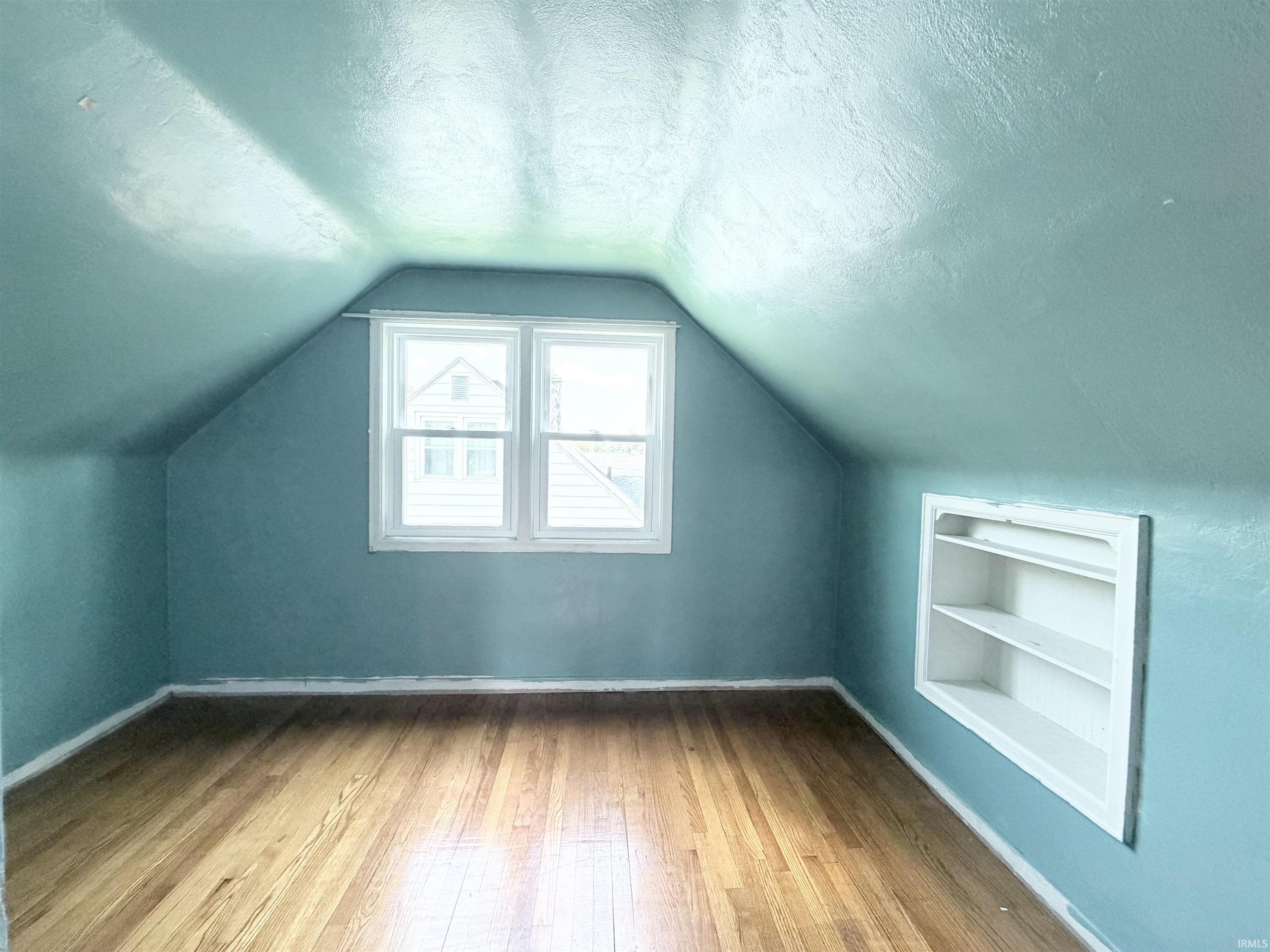 4528 W Linden Avenue South Bend IN 46619