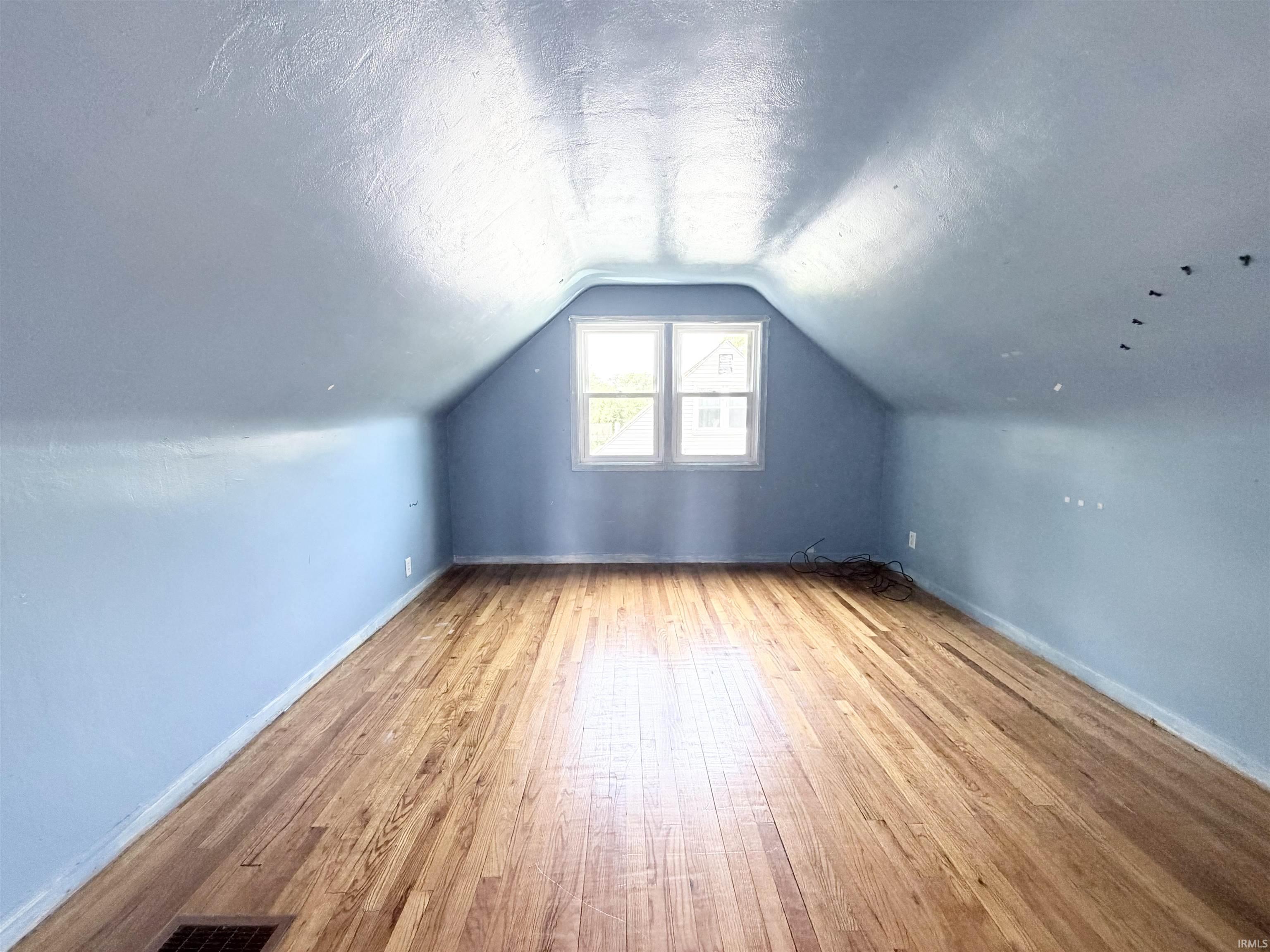 4528 W Linden Avenue South Bend IN 46619