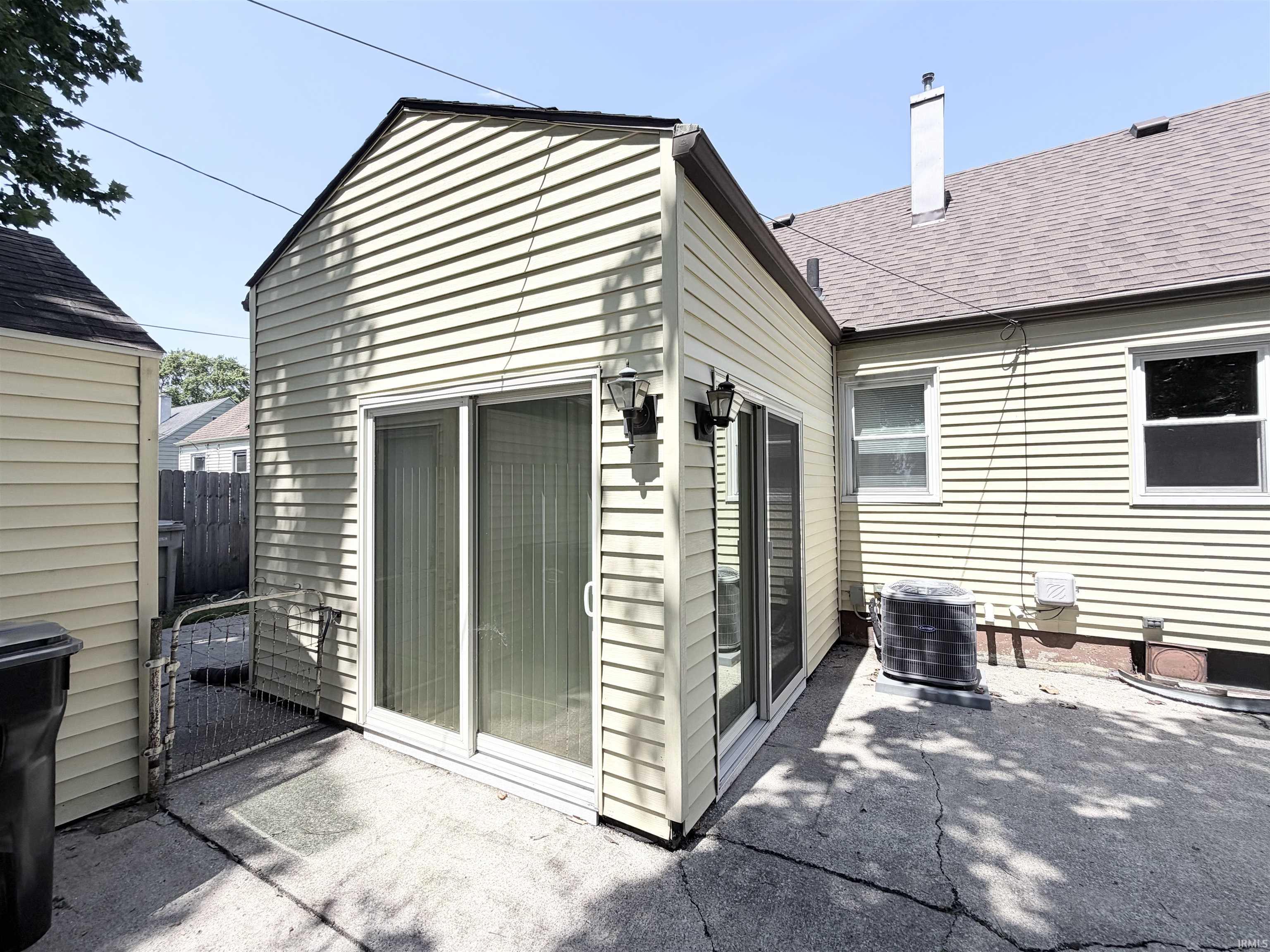 4528 W Linden Avenue South Bend IN 46619
