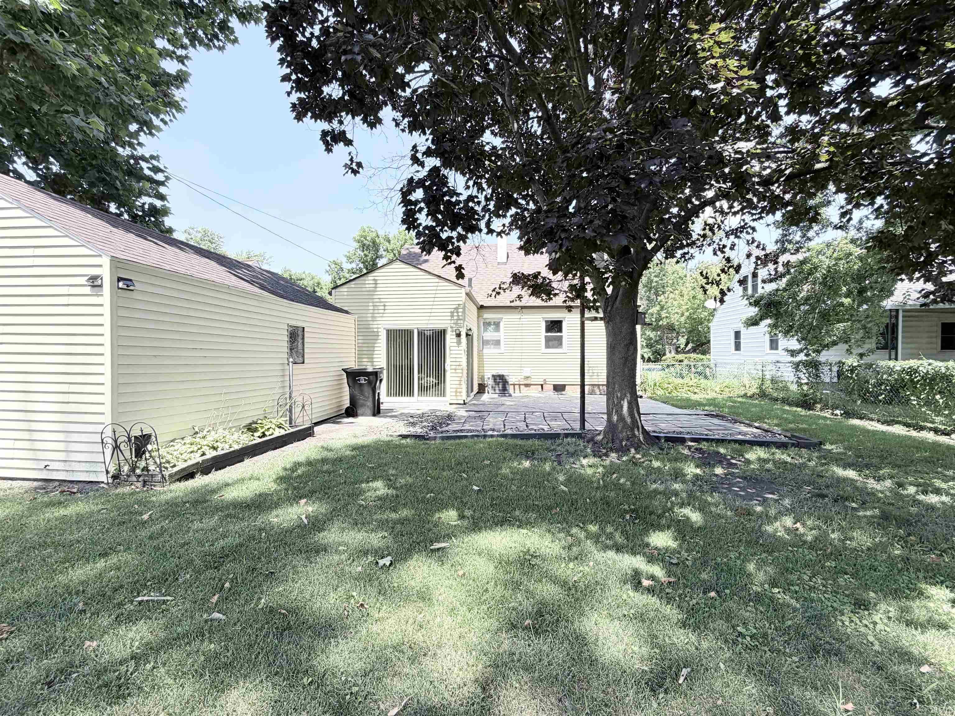 4528 W Linden Avenue South Bend IN 46619