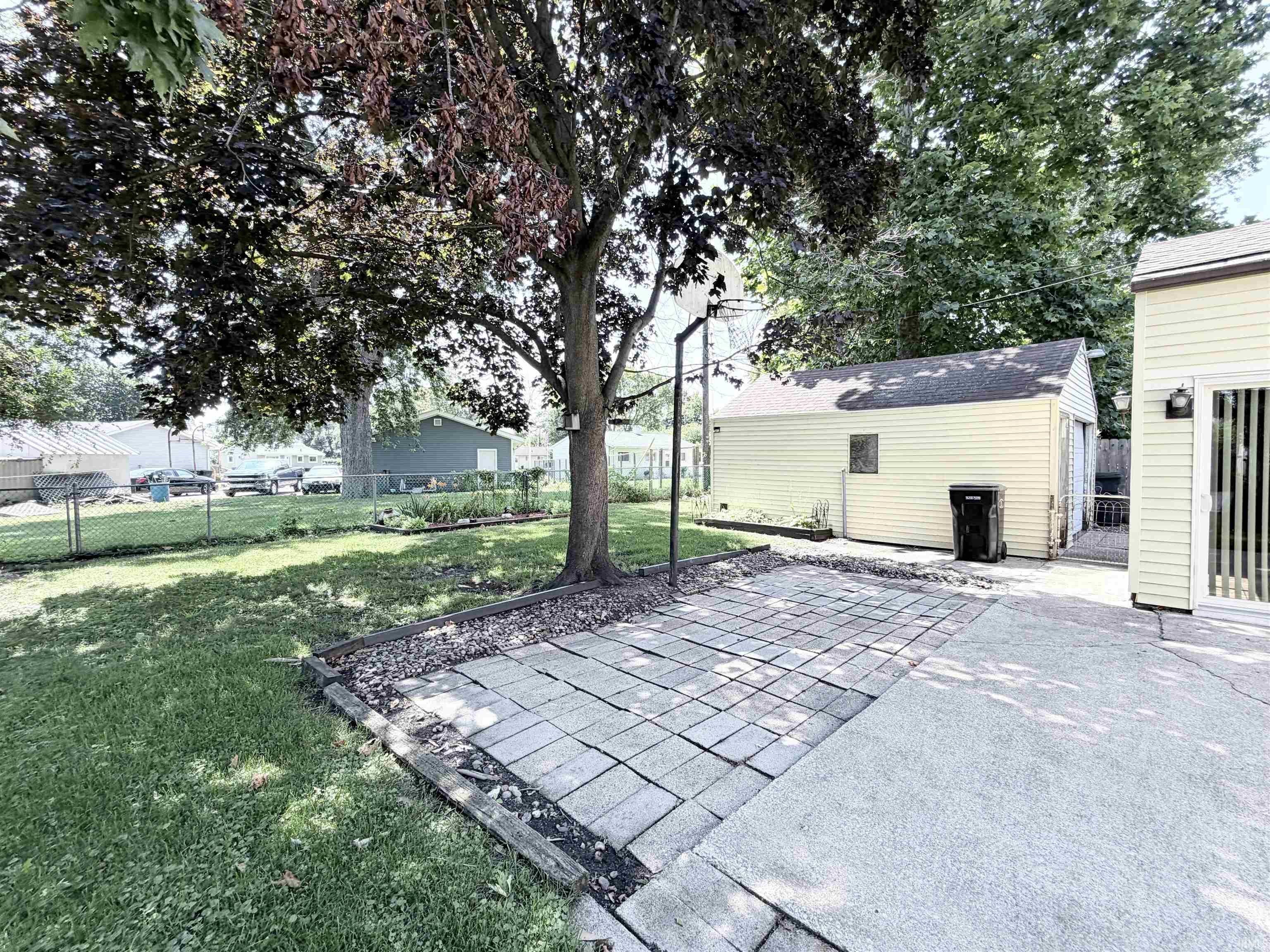 4528 W Linden Avenue South Bend IN 46619