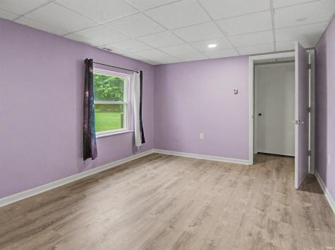 2577 Juanita Avenue Wadesville IN 47638