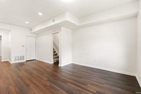 1211 Gay Street Huntington IN 46750
