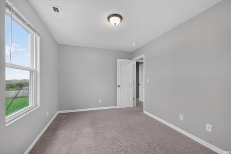 2804 W Kings Canyon Drive Muncie IN 47303