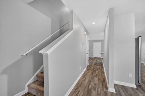 2804 W Kings Canyon Drive Muncie IN 47303
