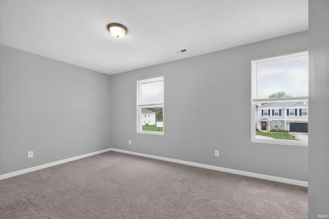 2804 W Kings Canyon Drive Muncie IN 47303