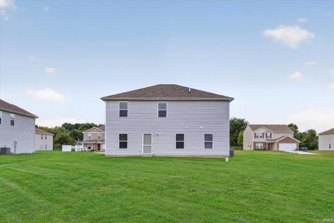 2804 W Kings Canyon Drive Muncie IN 47303