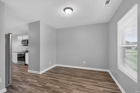 2804 W Kings Canyon Drive Muncie IN 47303