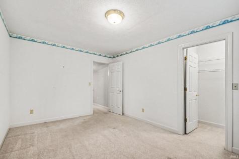 1605 Canton Drive Goshen IN 46526