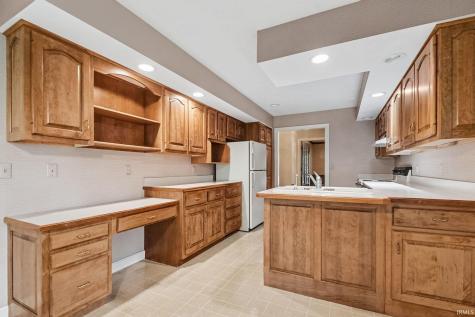 1605 Canton Drive Goshen IN 46526