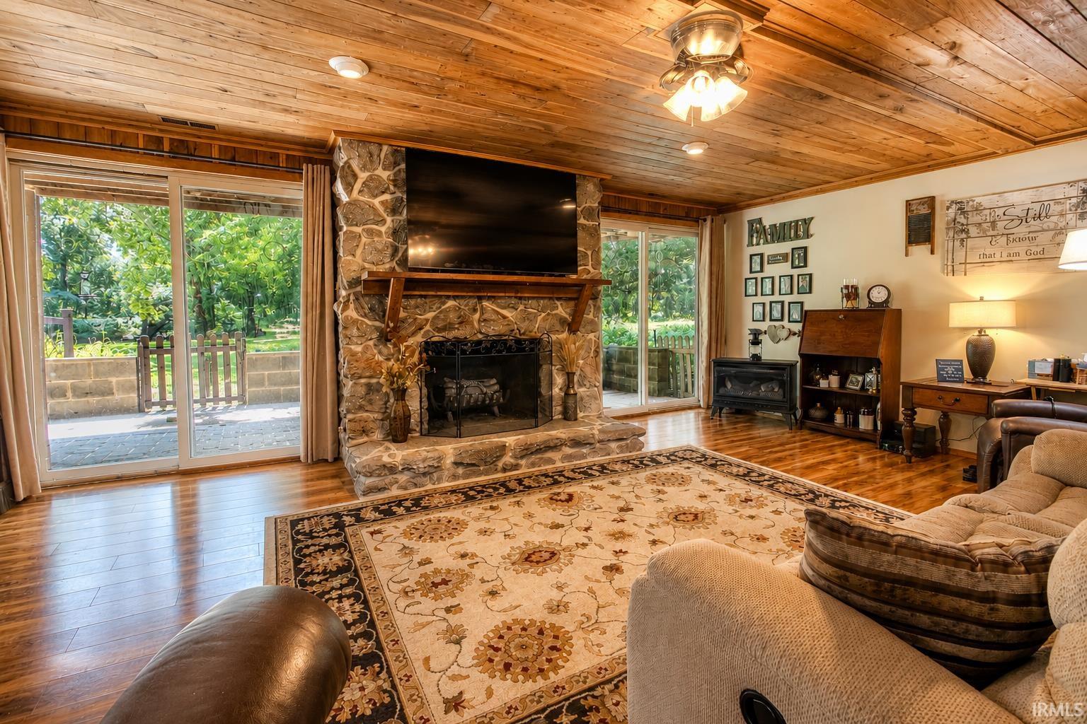 15941 14th Road Plymouth IN 46563