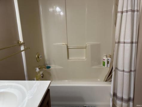 14521 Olive Lane Plymouth IN 46563