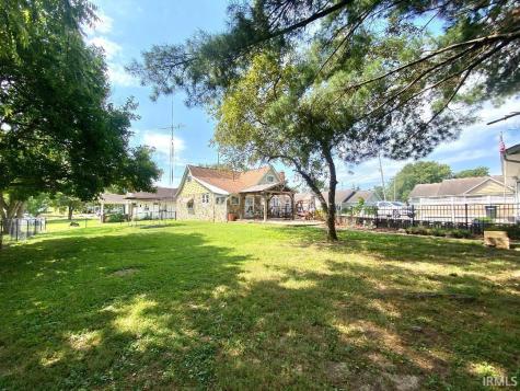 1229 NW Second Street Linton IN 47441