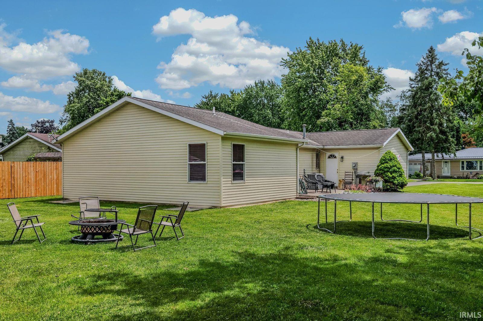 325 W Elm Street Millersburg IN 46543