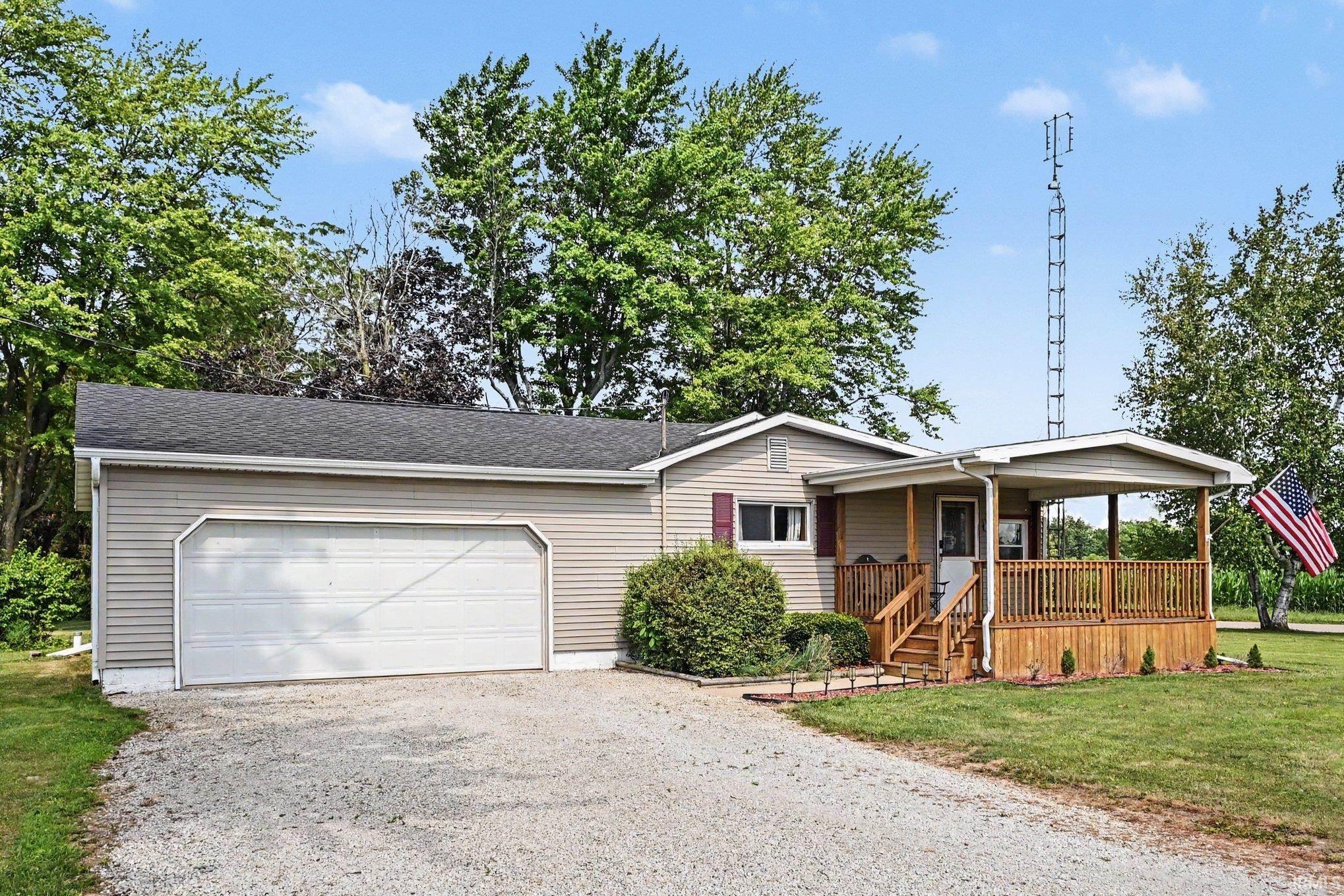4061 E 350 S Road Rochester IN 46975