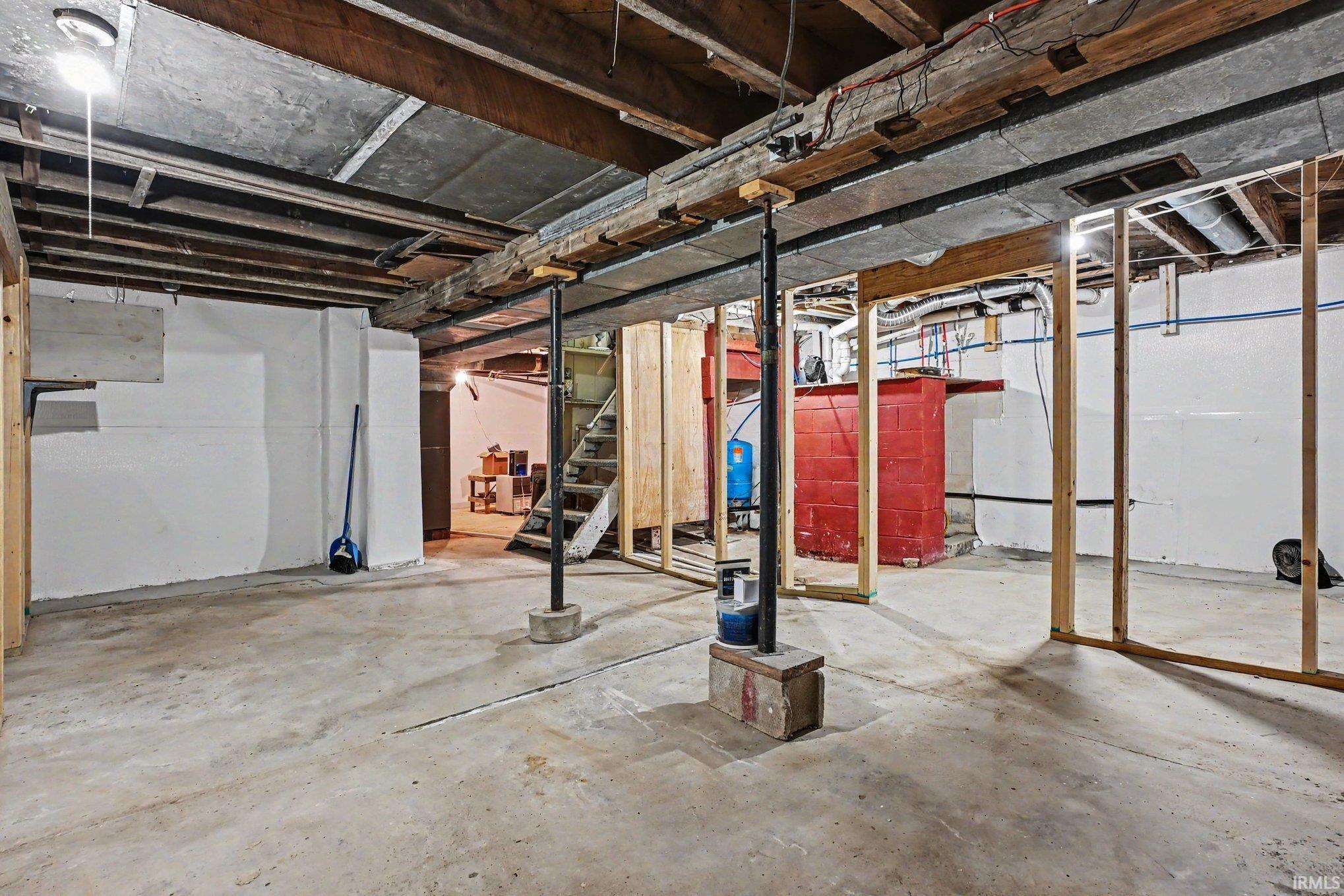 4061 E 350 S Road Rochester IN 46975