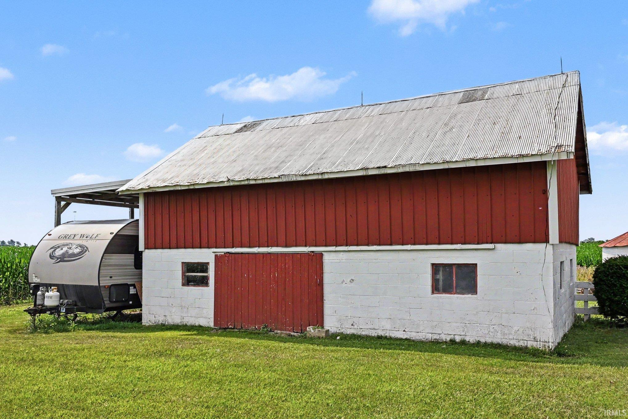 4061 E 350 S Road Rochester IN 46975