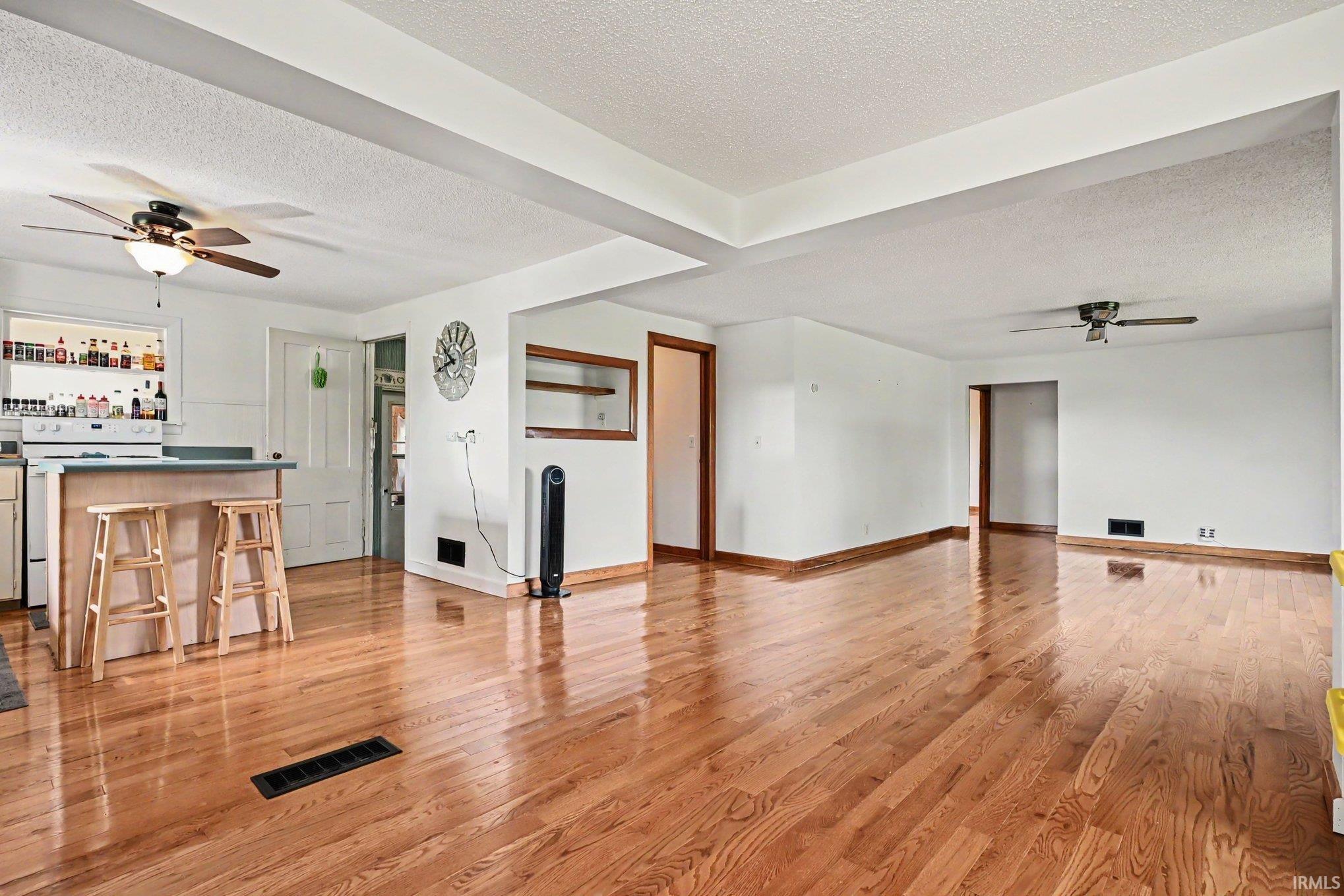4061 E 350 S Road Rochester IN 46975