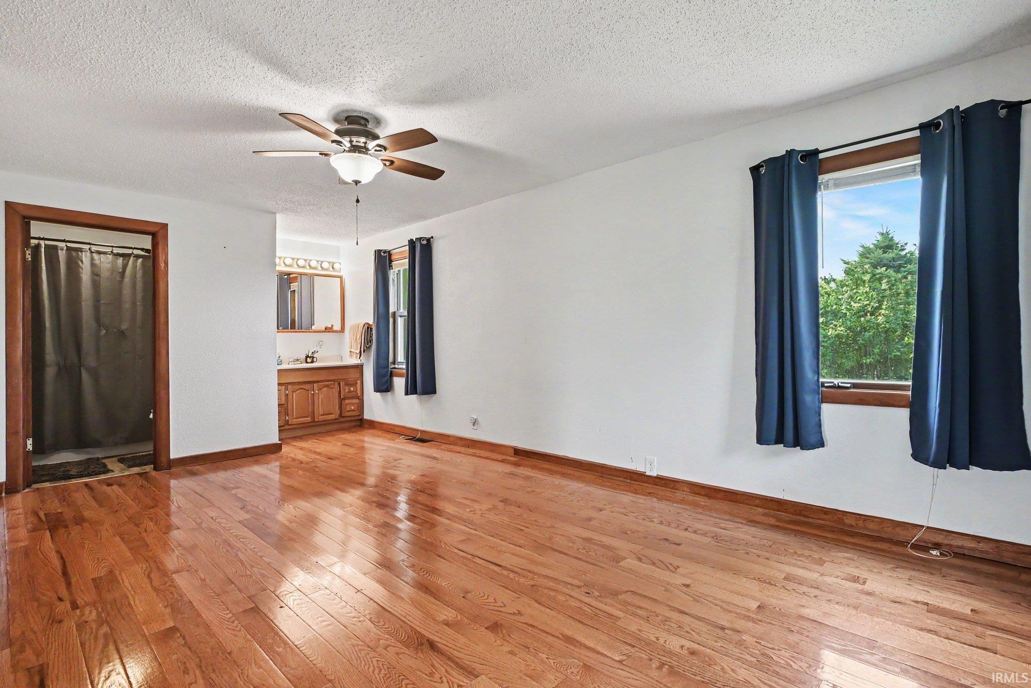 4061 E 350 S Road Rochester IN 46975