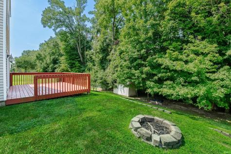 844 S Deer Run Ellettsville IN 47429