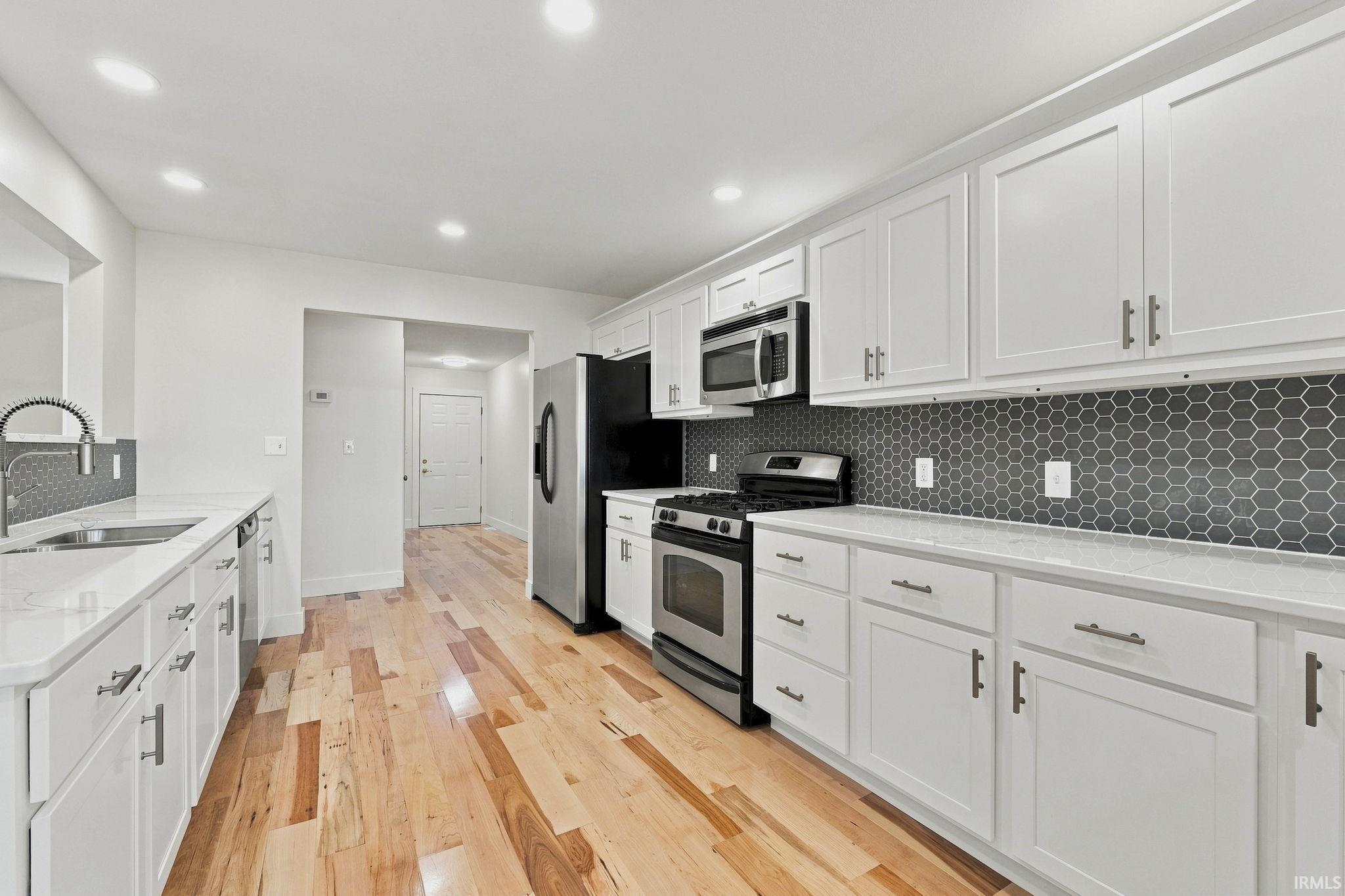 2988 N Knoll Drive Macy IN 46951
