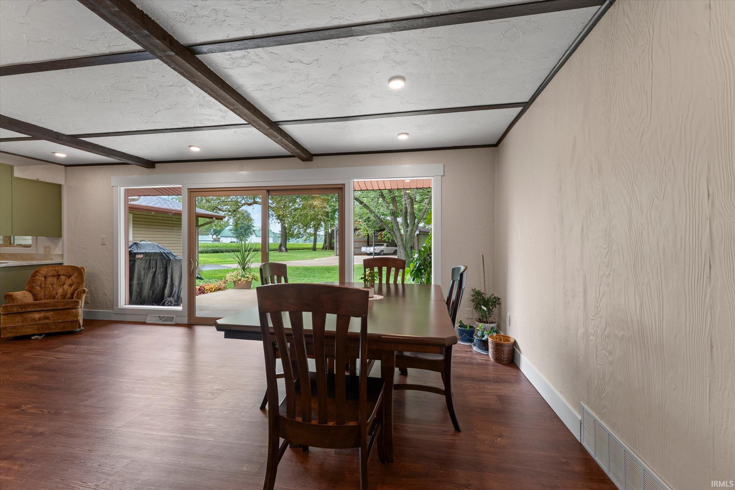 60491 County Road 15 Road Elkhart IN 46517