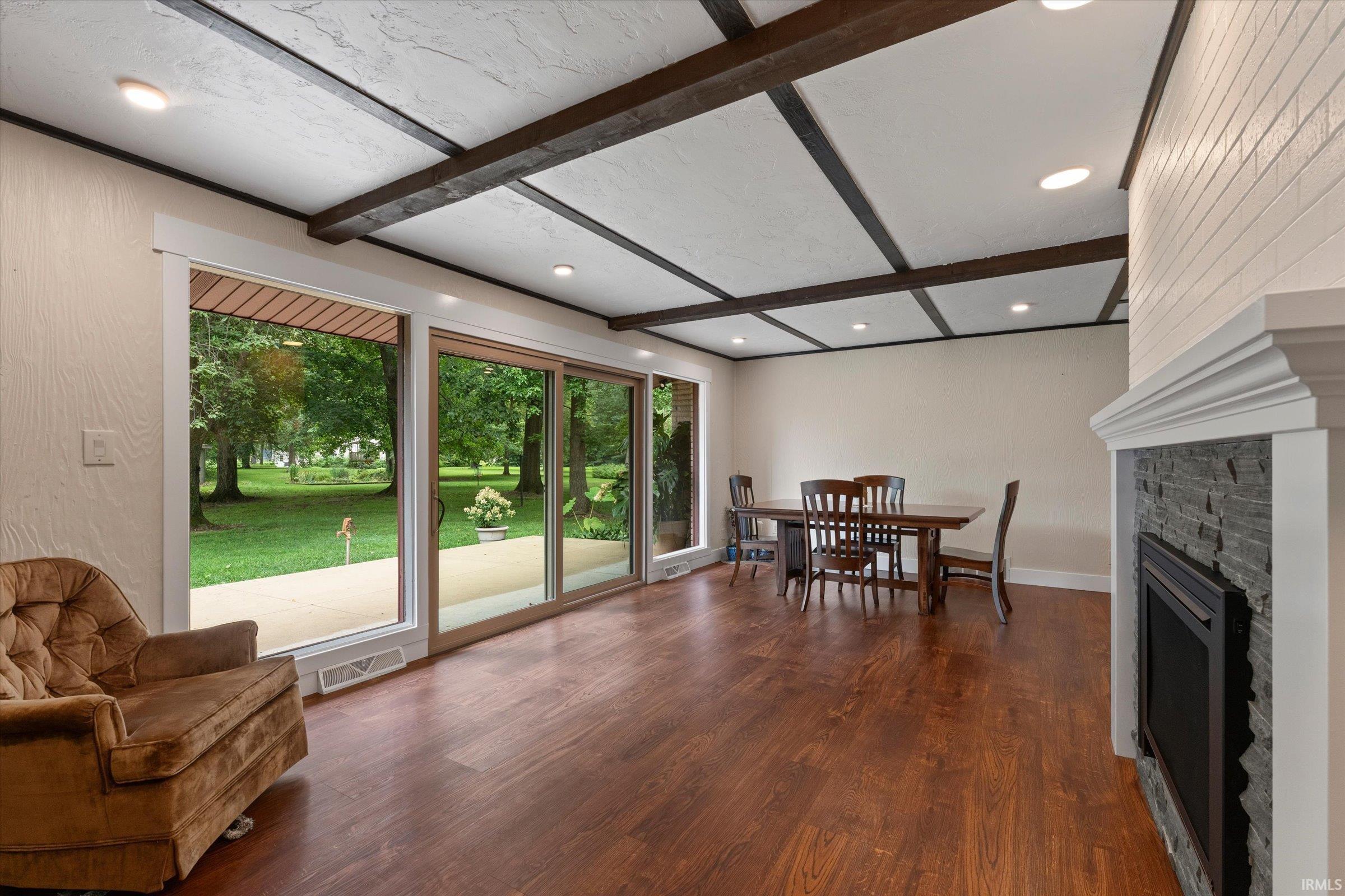 60491 County Road 15 Road Elkhart IN 46517