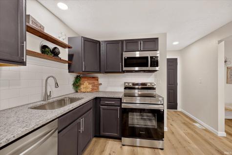 7172 W Crestwood Drive Delphi IN 46923