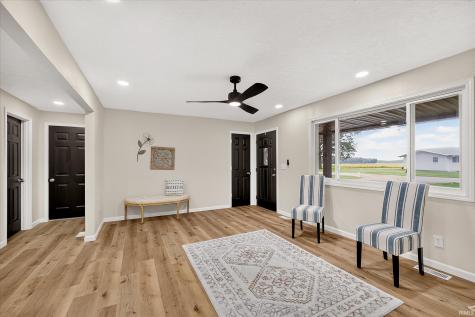 7172 W Crestwood Drive Delphi IN 46923