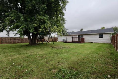 517 Illinois Street Parker City IN 47368