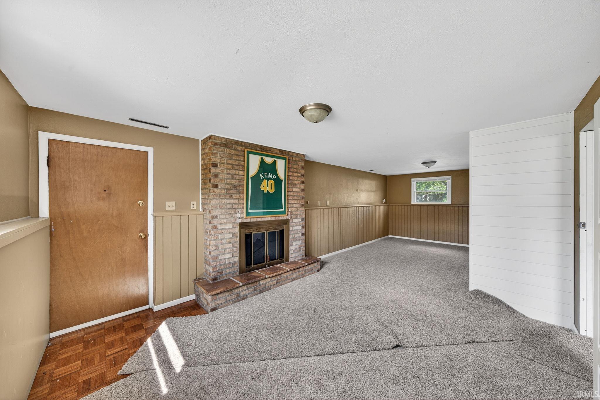 56563 Pinecrest Drive Elkhart IN 46516