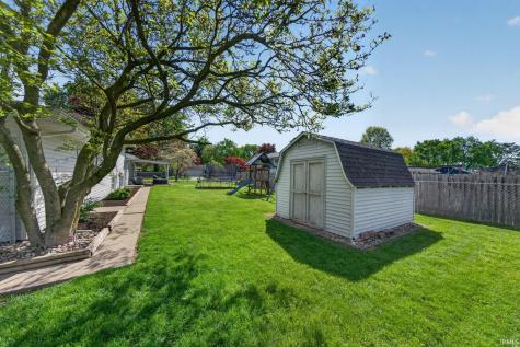 56563 Pinecrest Drive Elkhart IN 46516