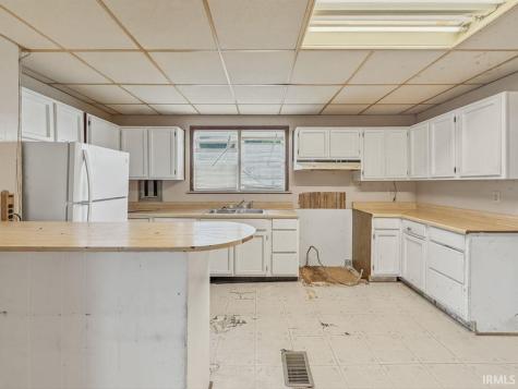 204 E Pennsylvania Street Shelbyville IN 46176