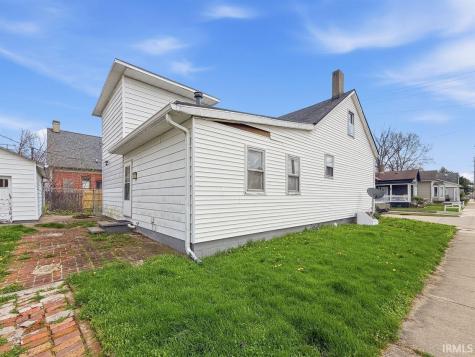 204 E Pennsylvania Street Shelbyville IN 46176