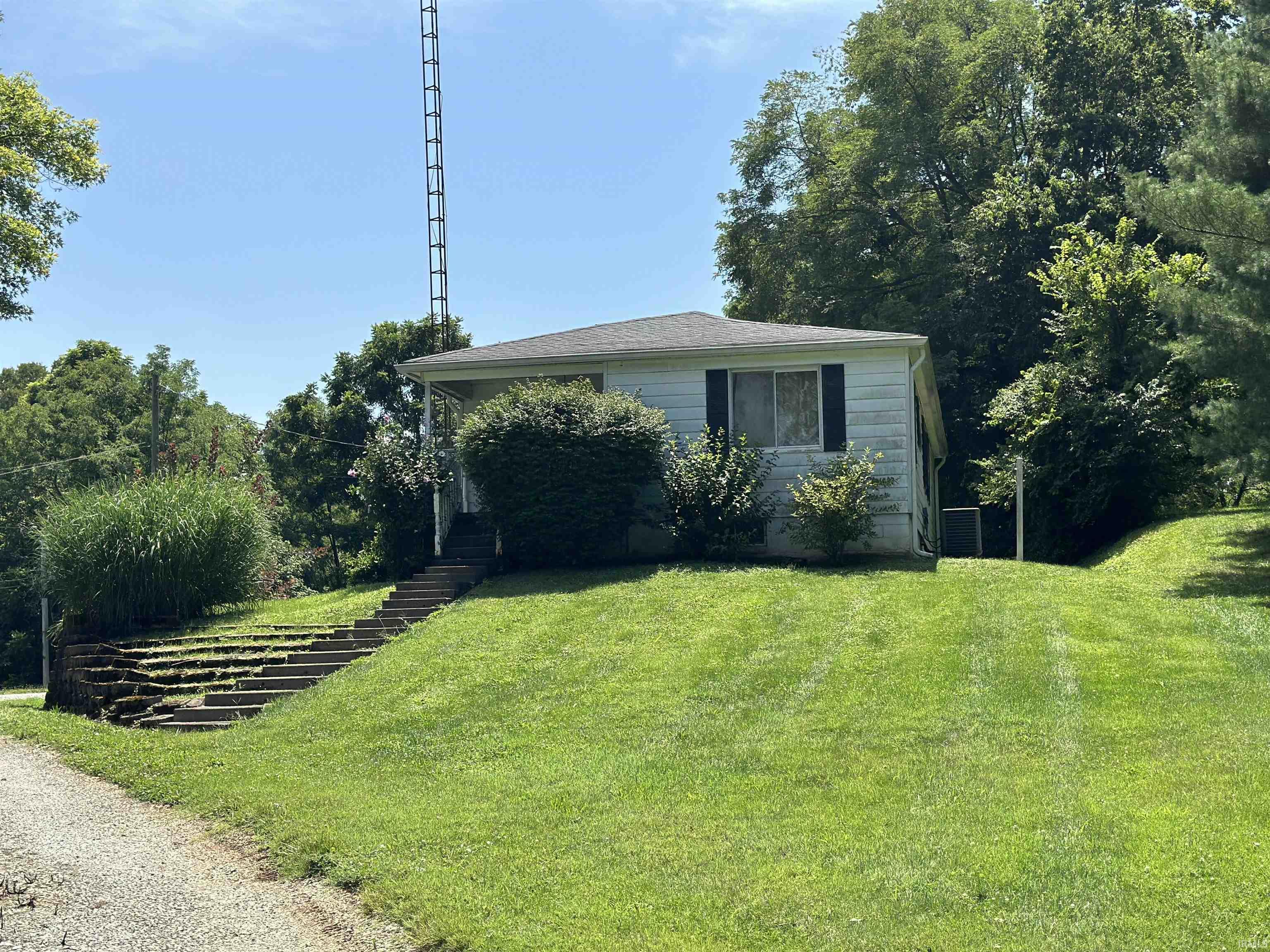 573 W Hobart Road Bloomington IN 47403