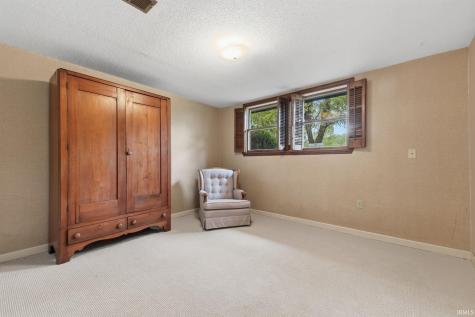 2202 Belhaven Court Bloomington IN 47401