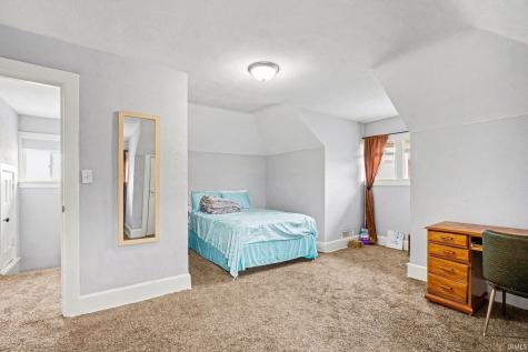 2401 S Michigan Street South Bend IN 46614
