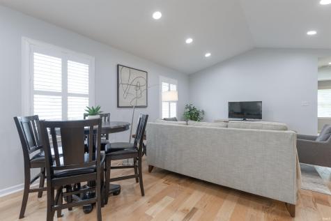 7126 W Prominence Pointe Bloomington IN 47404