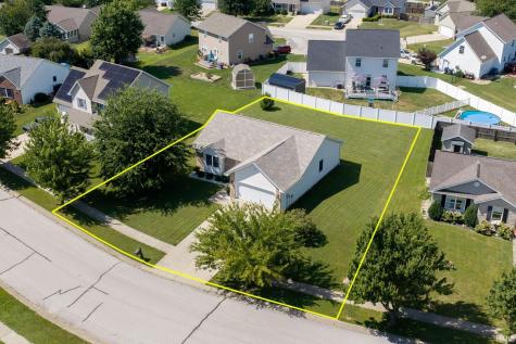 7126 W Prominence Pointe Bloomington IN 47404