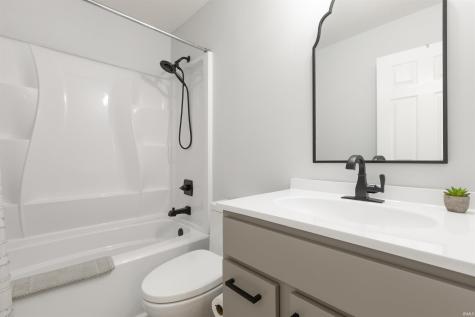 7126 W Prominence Pointe Bloomington IN 47404
