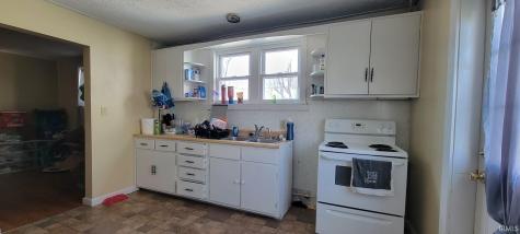 106 SW 2nd Street Loogootee IN 47553