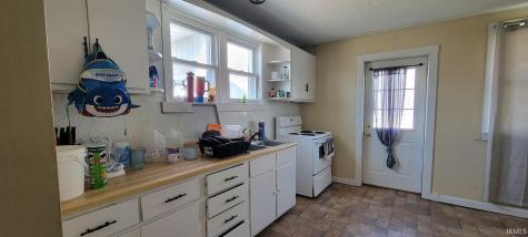 106 SW 2nd Street Loogootee IN 47553