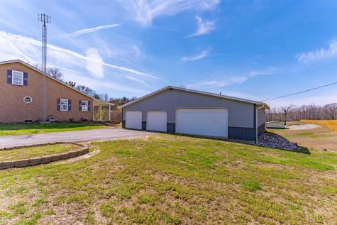 998 S State Road 61 Winslow IN 47598