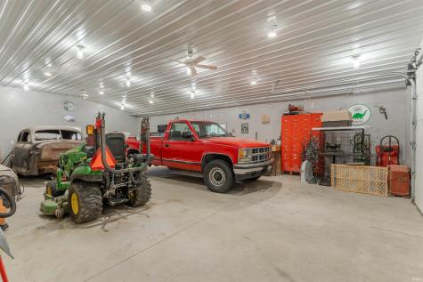 998 S State Road 61 Winslow IN 47598