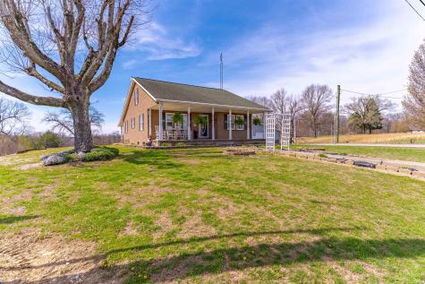 998 S State Road 61 Winslow IN 47598
