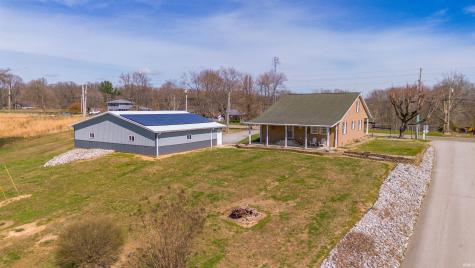 998 S State Road 61 Winslow IN 47598