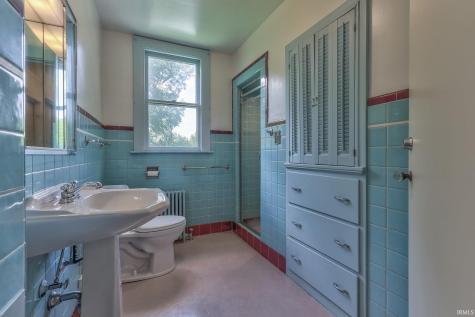 5206 Lincoln Avenue Evansville IN 47715